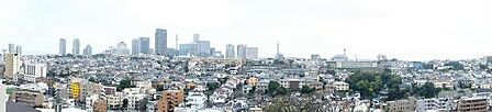 5階部分につき眺望良好。みなとみらいエリアを遠方に望めます(天候による)。