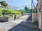 横浜市立生麦中学校まで800m