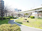 阪東橋公園まで400m
