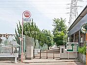 横浜市立六角橋中学校まで960m