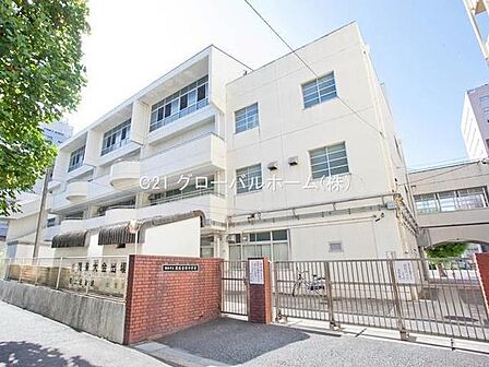 横浜市立横浜吉田中学校まで800m