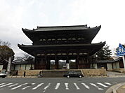 仁和寺まで1277m