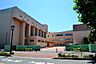 周辺：緑町小学校まで徒歩13分（約990ｍ）