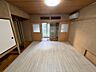 室内：1階 洋室約8.0帖