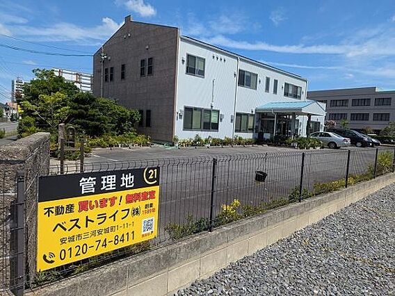 価格は建物のみ...