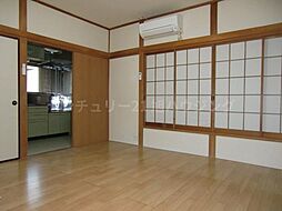 居間