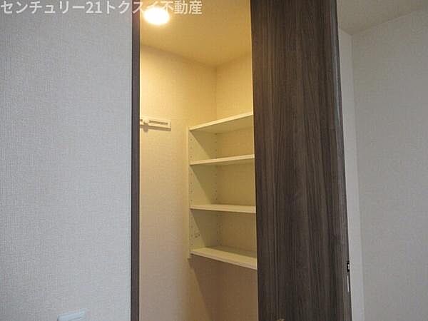 収納