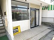 シャッターあり。