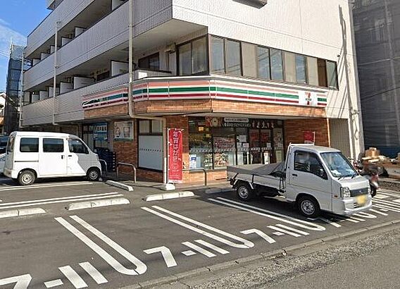 セブンイレブン...