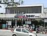 周辺：やまか鎌倉店まで775m、駐車場なし　お肉・お魚・野菜・果物・惣菜・加工食品、デイリー食品（牛乳・豆腐）など 。