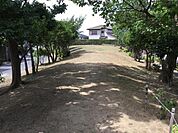 下麻生まつのき緑地まで672m