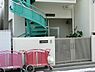 周辺：小鳩保育園まで993m、恵まれた環境の中で基本的生活習慣を大切に、健康で明るく豊かな心を培い、個性を伸ばす保育を目標とします。