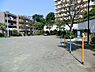 周辺：白幡南町第二公園まで159m、住宅街の比較的広めな公園です。公園の設備には水飲み・手洗い場があります。