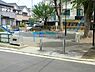 周辺：赤坂公園まで1384m、農園付公園。住宅地に囲まれたのどかな公園で、園内中央のカキの木を始めとして樹木が多く植栽されているのが特徴です。