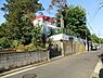 周辺：ひまわり愛児園まで457m、キリスト教保育。情緒の安定に配慮し心身の調和的な発達を図るとともに健康で安全な日常生活に必要な習慣や態度を養います。