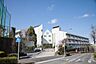 周辺：横浜市立小田中学校まで811m