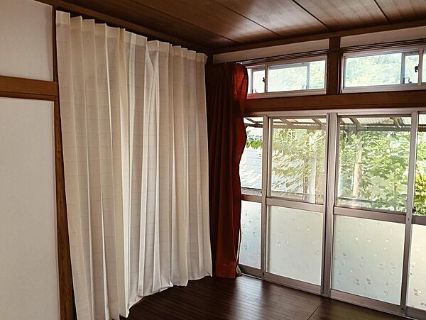 detached 埼玉県坂戸市西坂戸１丁目11-19

地図を見る