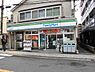 周辺：ファミリーマート桃山御香宮前店まで652m