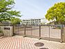 周辺：横浜市立庄戸小学校まで570m、横浜市立庄戸小学校