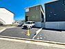 その他：【Exterior】  爽やかな青空の下に贅沢なほどに降り注ぐ陽光、豊かな居住性と、クオリティが見事に調和した住空間は、住まうことの喜びを感じさせてくれます。