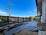 その他：～Garden～  南側の陽当りのいいお庭。ゆったりとした余裕の広さがあります。このお庭で思い切りお子様と遊んだり、素敵なグリーンを集めてガーデニングをお楽しみ頂くのもいいかもしれませんね