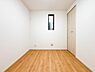 洋室：一人の時間をゆったりと過ごせる安らぐお部屋になるはずです。