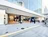 周辺：JR線　「横浜」駅まで1200m、JR線　「横浜」駅