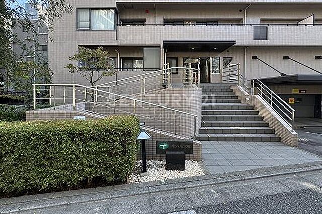 エントランス チュリス明大前 8階/-