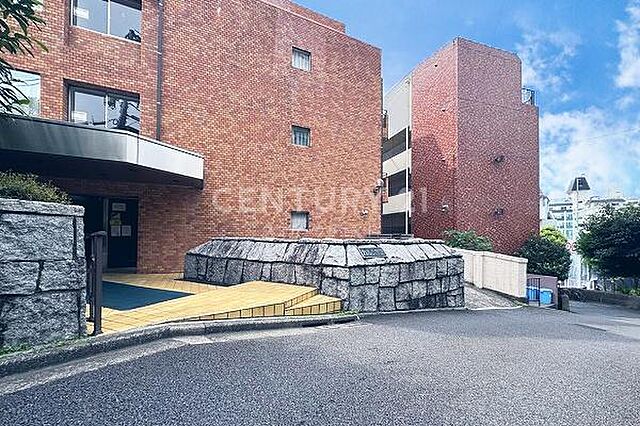 エントランス カルム赤坂 5階/-