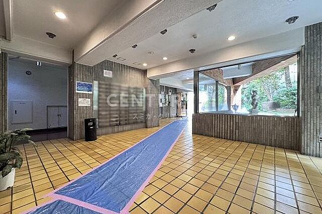 エントランス カルム赤坂 5階/-