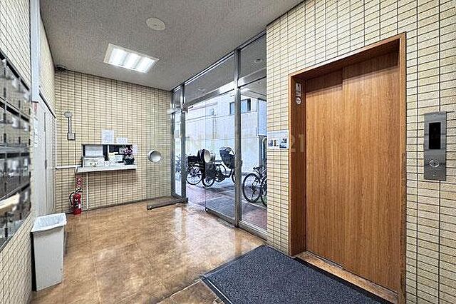 エントランス 大森エリメントビル・コープ 6階/-