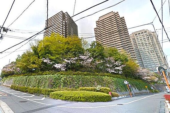 三田丘の上公園...
