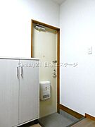 シューズ入れ完備です