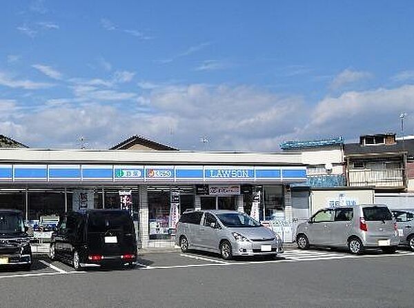 画像18:ローソン淀木津町店まで610m