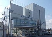 京都信用金庫上鳥羽支店まで1461m