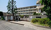 長岡京市立長岡第三中学校まで382m