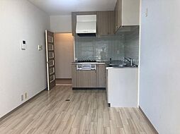 グラシオ長岡 302 3階3DKのリビング/ダイニング