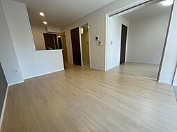 ディモーラ山崎 102 1階2LDKのリビング/ダイニング