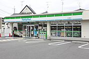 ファミリーマート大山崎町店まで756m