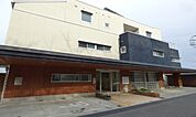 横浜市南戸塚保育園まで605m、「自分のことも人のことも大切にできる子ども」を園目標とし、子ども一人ひとりがよりよい一日を過ごせるよう、援助を行います。