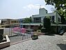 周辺：さゆり幼稚園まで1144m、カトリック的世界観に則り幼児の心身の発育を図り、家庭での教育と躾を助け有能な社会の成員を育てること建学の精神とした幼稚園