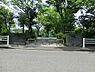 周辺：六浦大道公園まで636m、野球グラウンドを囲う形の公園です。遊具は少ないですが野球など見ながら遊べます。
