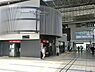 周辺：東急田園都市線たまプラーザ駅まで1033m、通勤にも便利な急行停車駅。セレブリティ―な街並みの中で静かに暮らすベッドタウン。