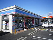 ローソン草津矢橋店まで750m、24時間営業