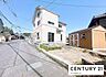 その他：前面がひらけたゆとりの敷地。駐車やガーデニングに活用