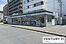 周辺：ファミリーマート草津西大路店まで80m、24時間営業