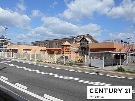 つくし保育園まで380m、 【定員 90名】0歳児~5歳児保育 【開園時間】月~金曜日 7時~19時 土曜日 7時30分~18時30分