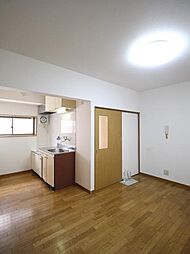 居間
