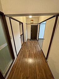 居間