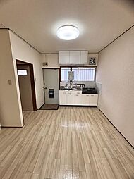 居間